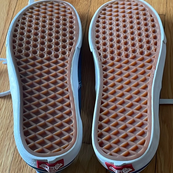 EUC Woman’s Size 9 Vans Medium Width Blue Lace Up Cotton Tennis Shoe - Picture 8 of 9